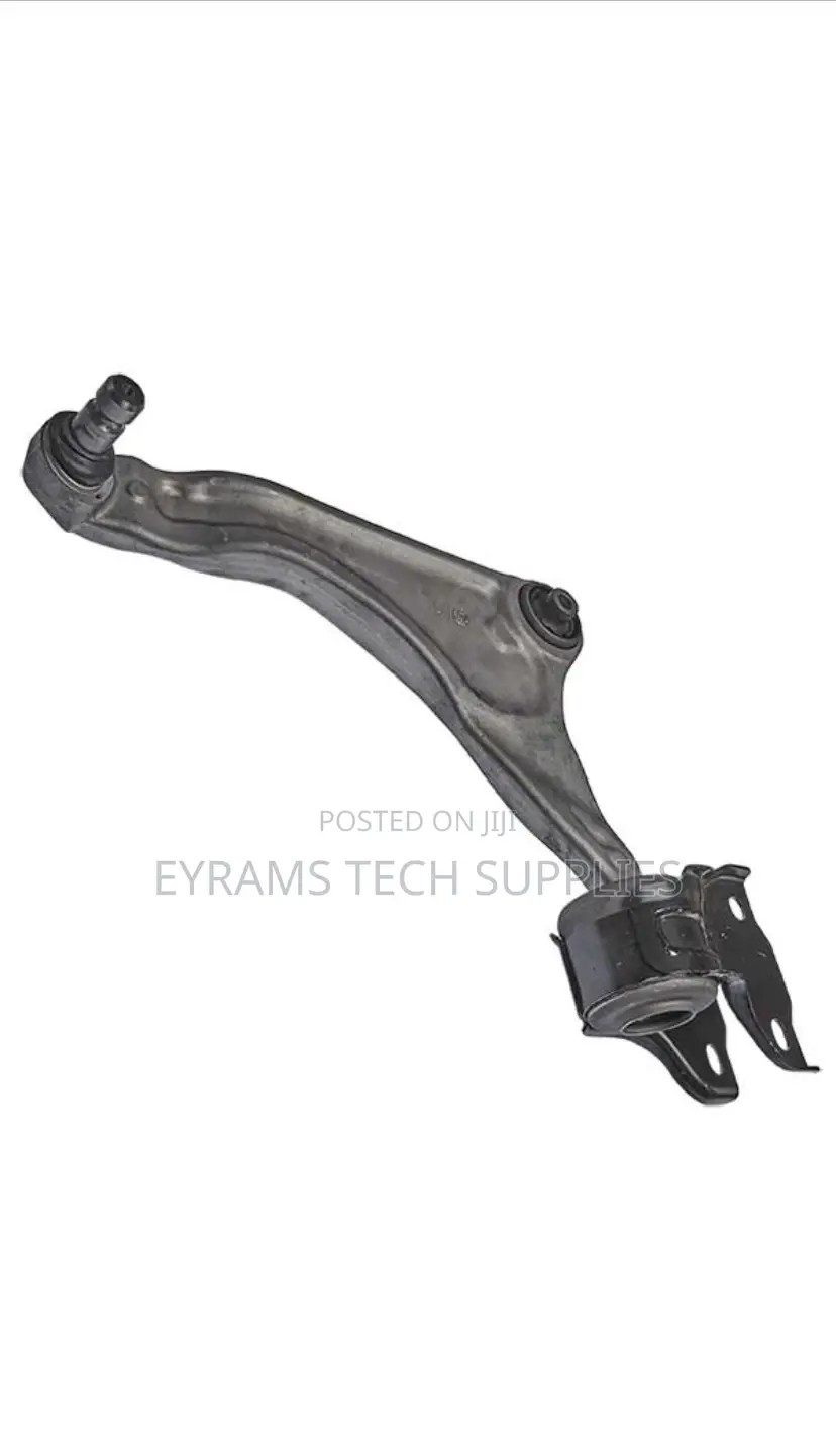 Starline Suspension Arm ( Front Axle Left )