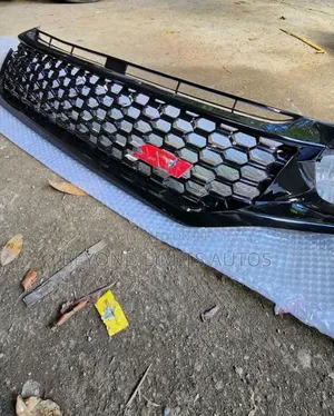 Honda Civic 2016,2017,2018,2019,2020,2021 Top Grille/ Front Shell