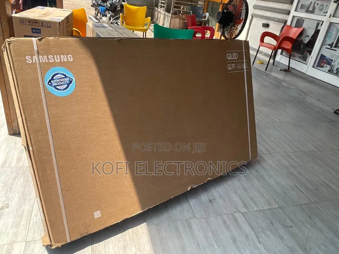 Samsung 65′′ Deluxe Quantum Smart Tv