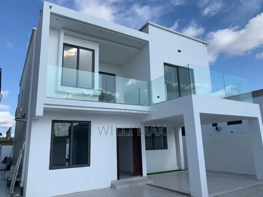 3bdrm Duplex in East Legon Hills, Ashaley Botwe for sale