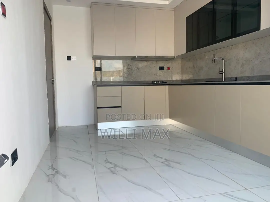 3bdrm Duplex in East Legon Hills, Ashaley Botwe for sale