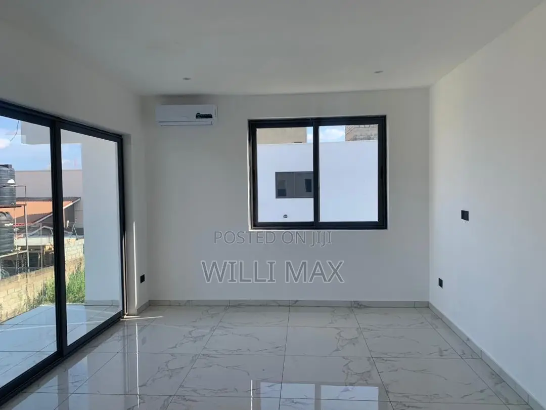 3bdrm Duplex in East Legon Hills, Ashaley Botwe for sale