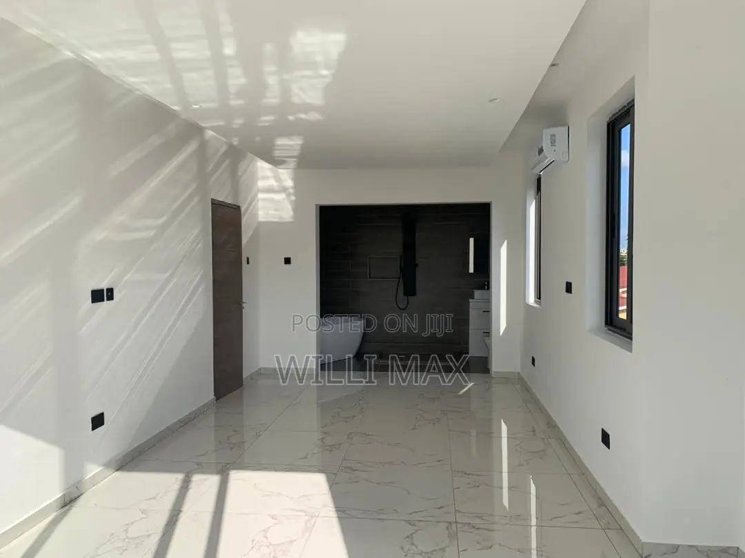 3bdrm Duplex in East Legon Hills, Ashaley Botwe for sale