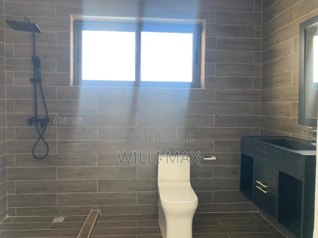 3bdrm Duplex in East Legon Hills, Ashaley Botwe for sale