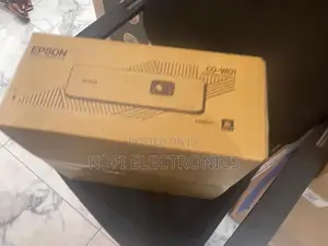High-Definition Epson Co-W01 3lcd Multimedia Projector