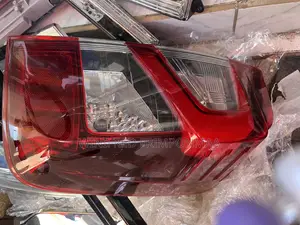 Nissan Navara Tail Light