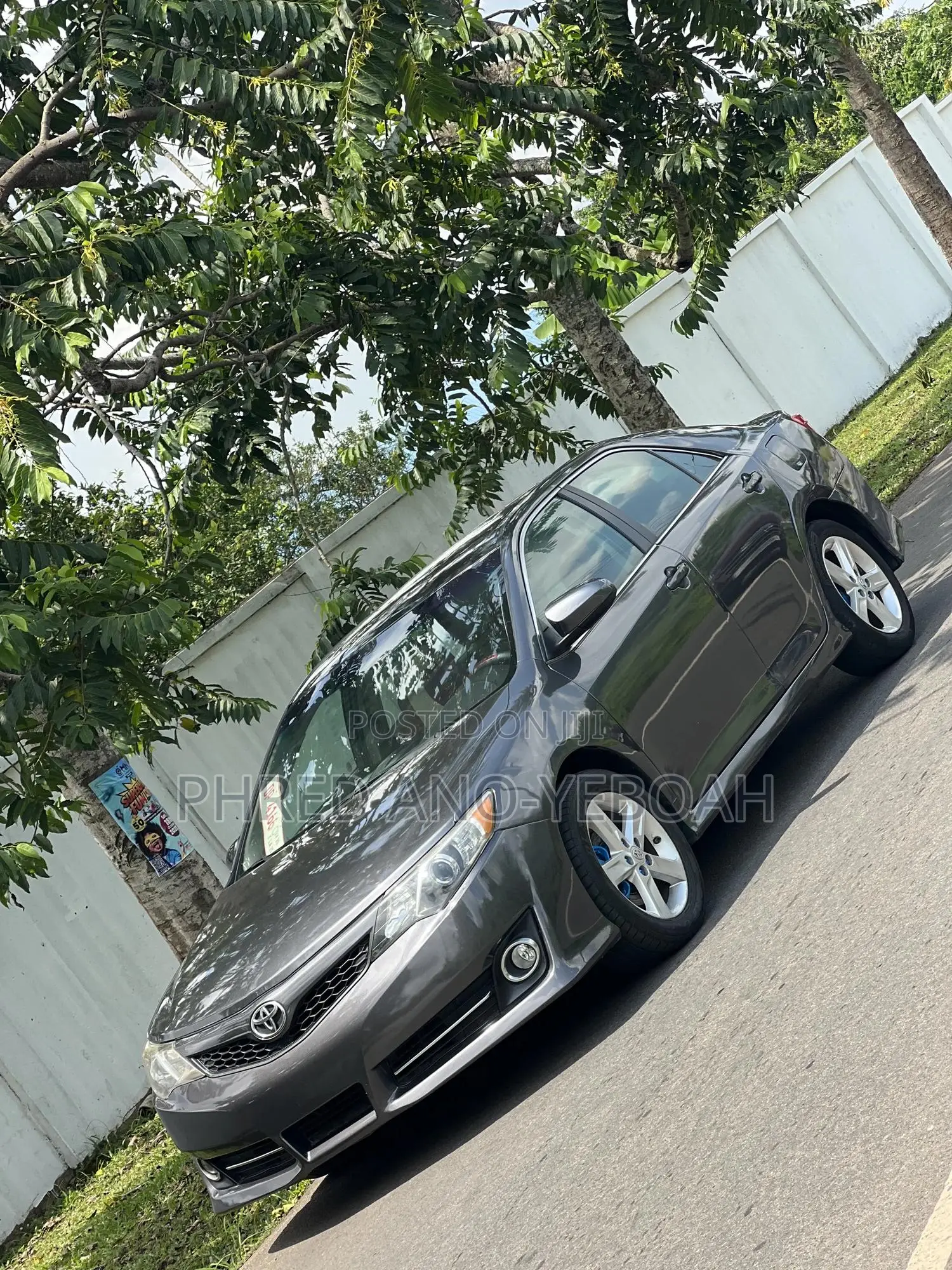 Toyota Camry SE 4dr Sedan (2.5L 4cyl 6A) 2014 Gray