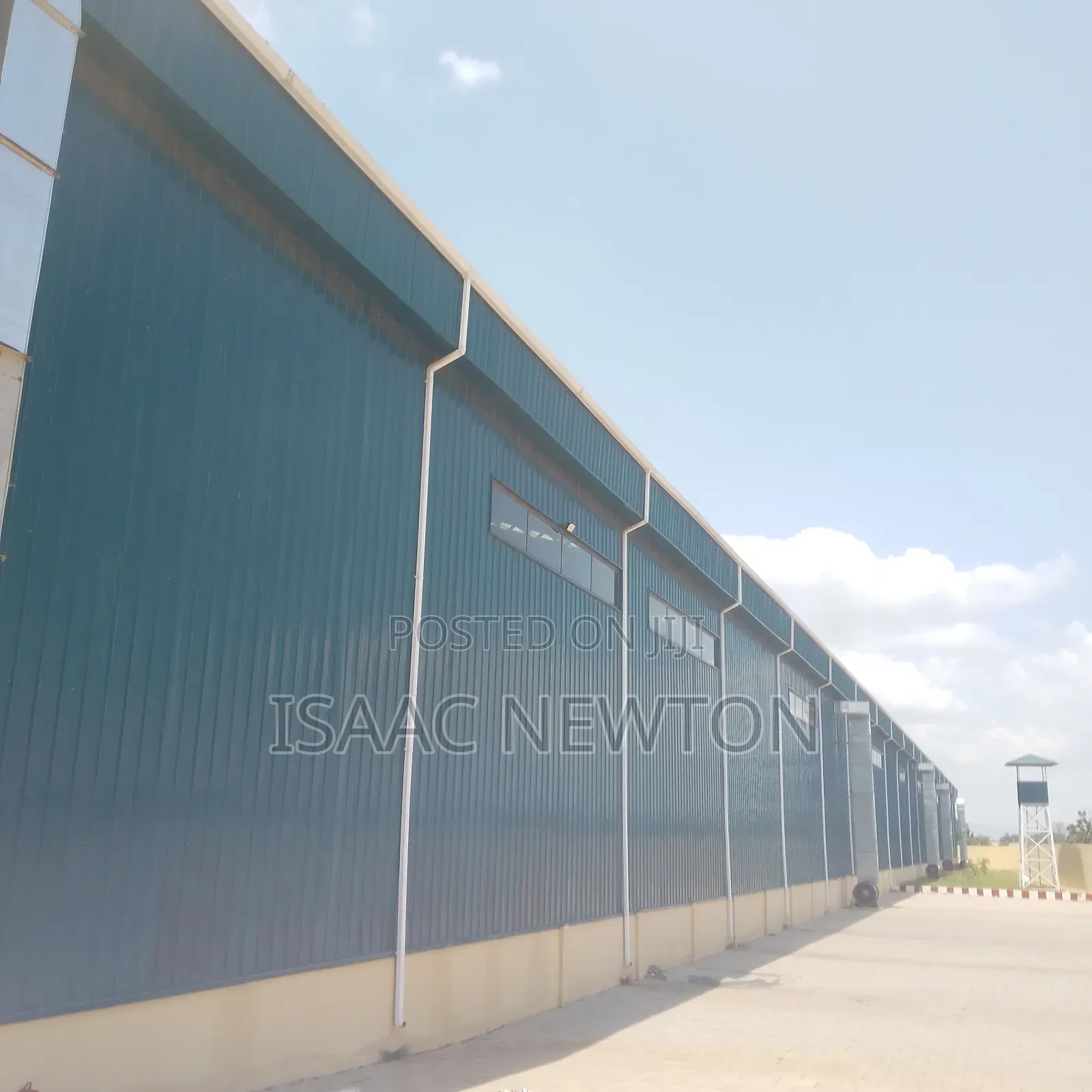 Rain Gutter and Pipes Installations