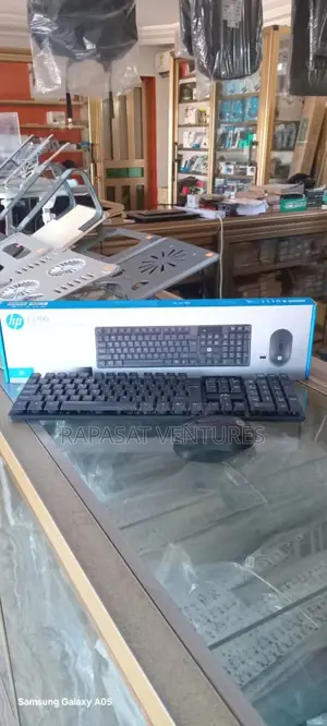 Hp Wireless Keyboard and Mouse Combo Cs700