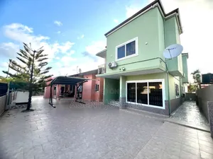 Furnished 3bdrm Townhouse / Terrace in Manet Court Estate for rent