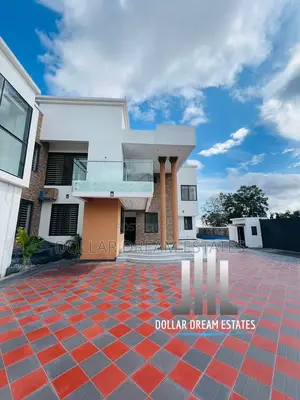 6bdrm House in Adjiriganor for sale