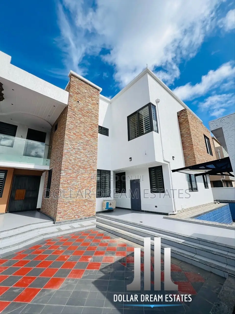 6bdrm House in Adjiriganor for sale