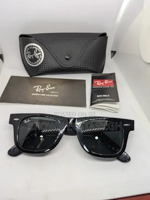 Ray-Ban Wayfarer (Small Size)