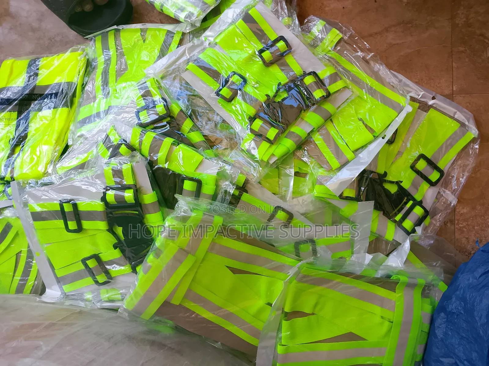 Brace Reflective Vest<>Very Quality.