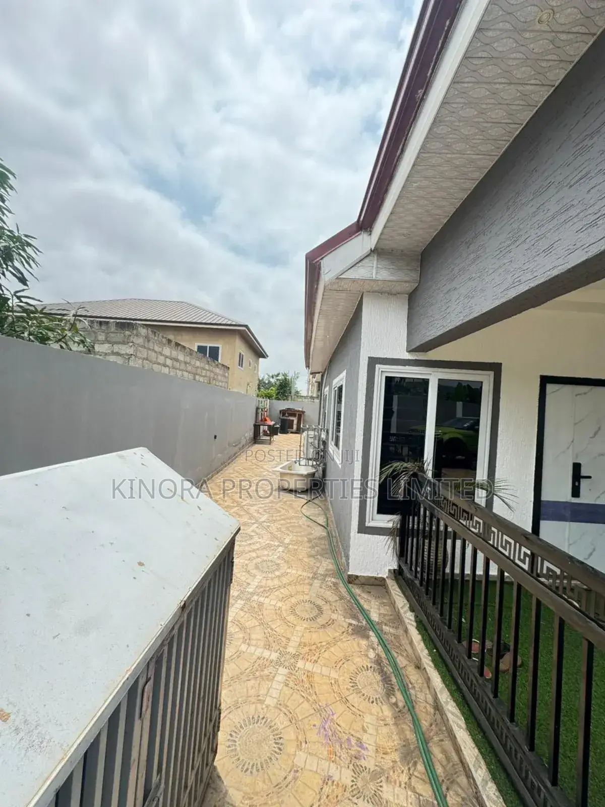 3bdrm Bungalow in Boi for sale