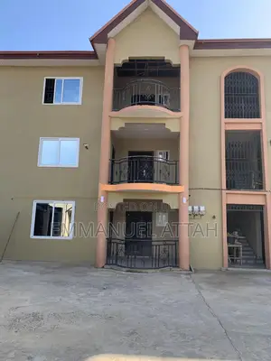 3bdrm Apartment in Lakeside, Adenta for rent