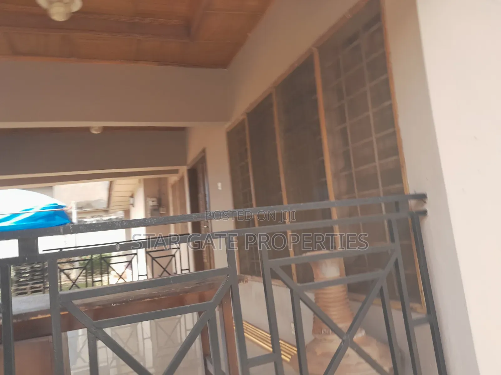 3bdrm House in Ayeduase, Kumasi Metropolitan for sale
