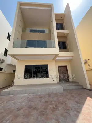 5bdrm House in Charclem Ventures, A&C Mall Area for sale