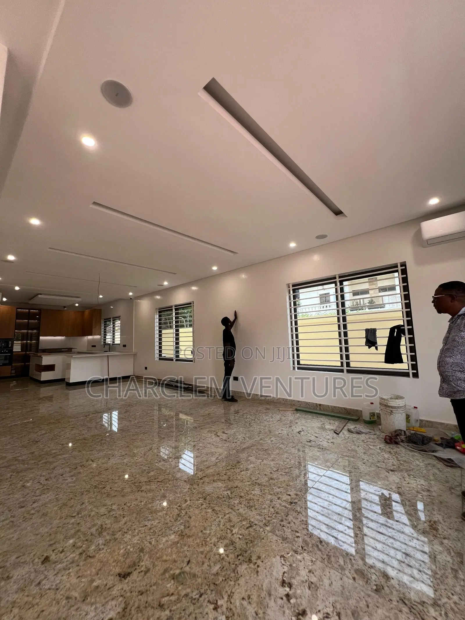 5bdrm House in Charclem Ventures, A&C Mall Area for sale