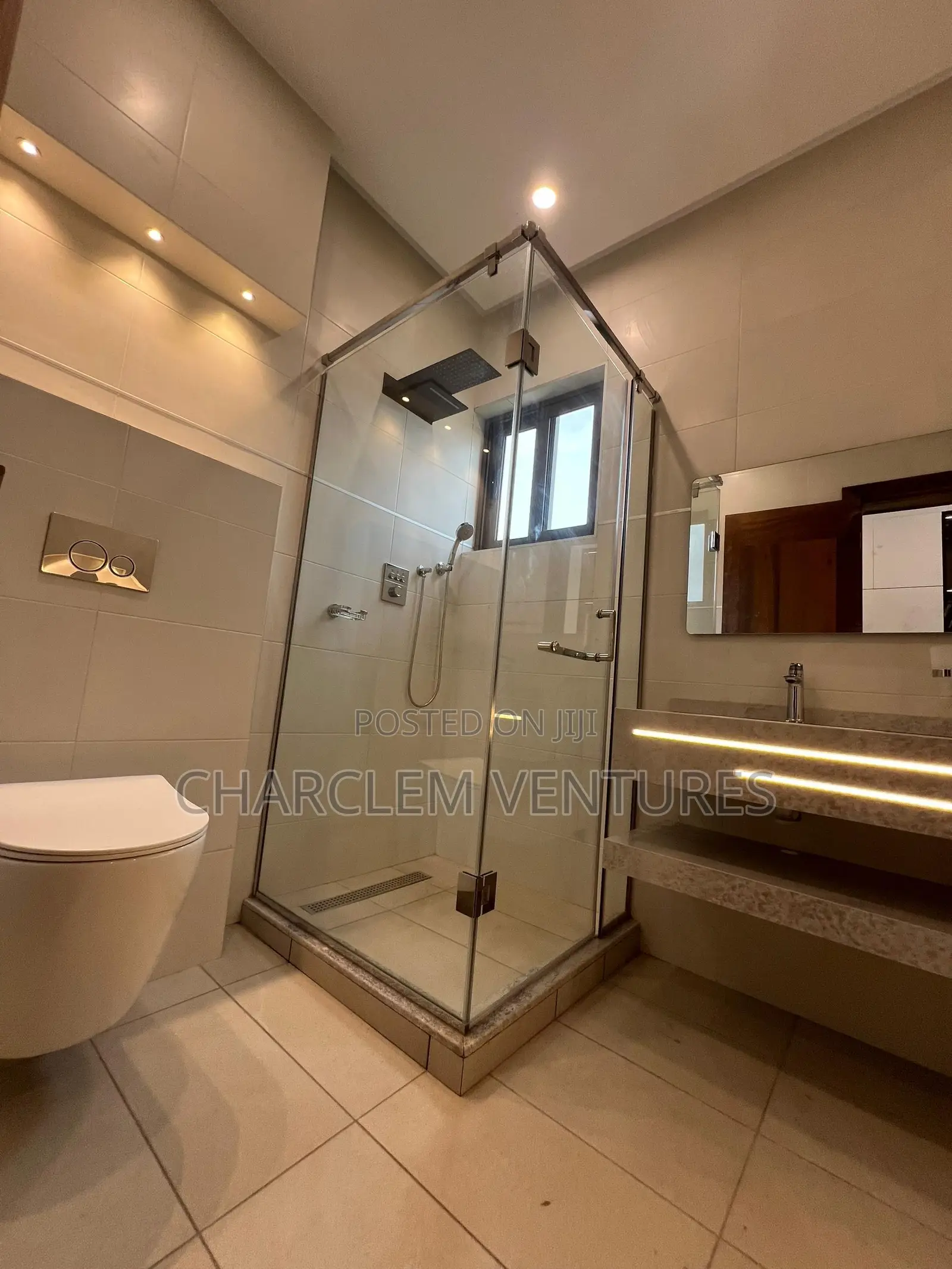 5bdrm House in Charclem Ventures, A&C Mall Area for sale