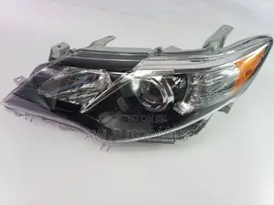 Toyota Camry 2012-2014 Headlight Se