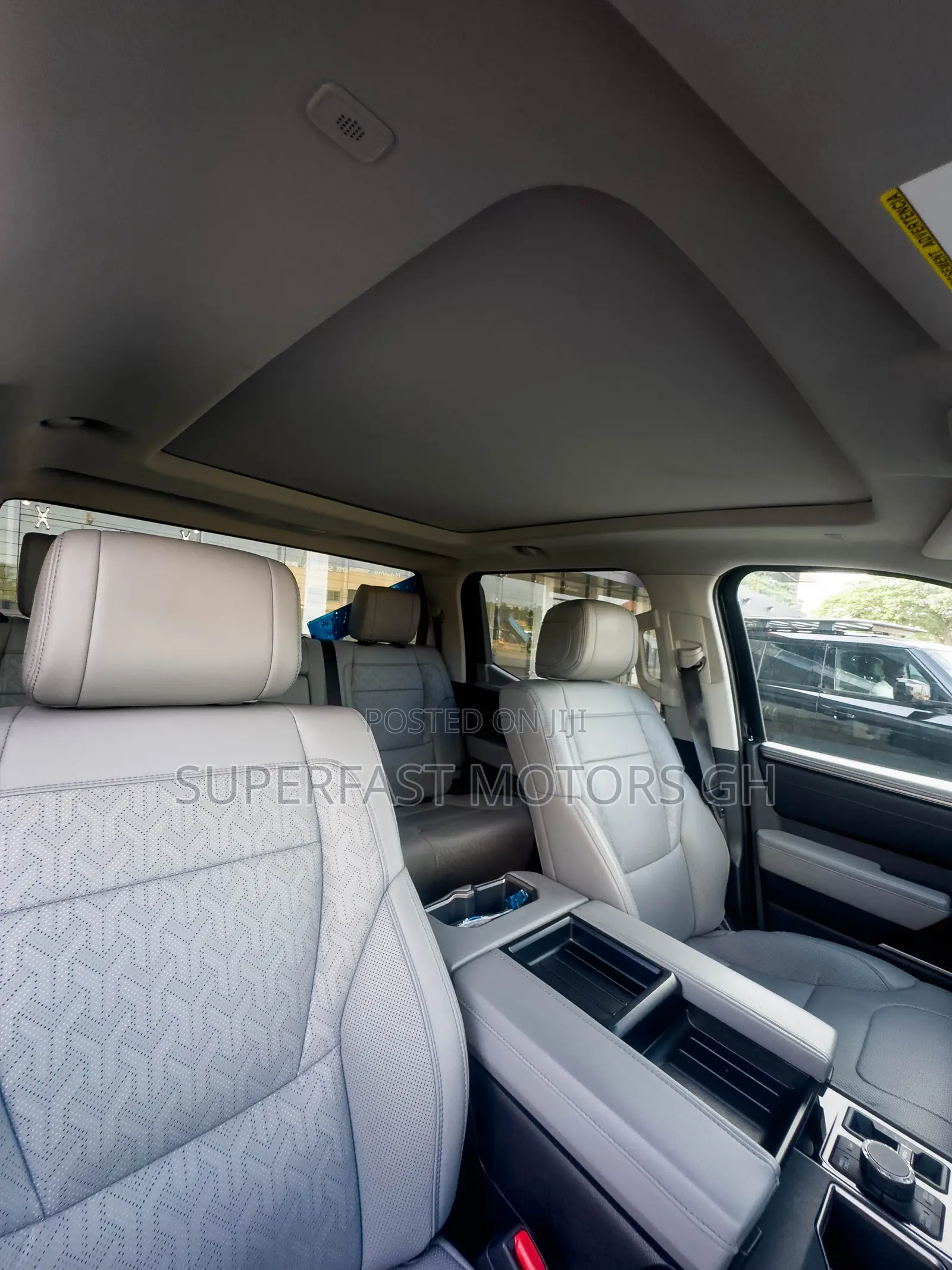 Toyota Tundra Limited CrewMax 5.5' Bed 2024 Black
