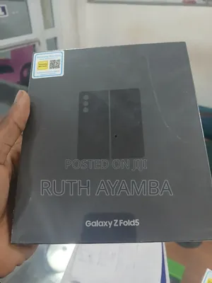 New Samsung Galaxy Z Fold 5 256 GB Black