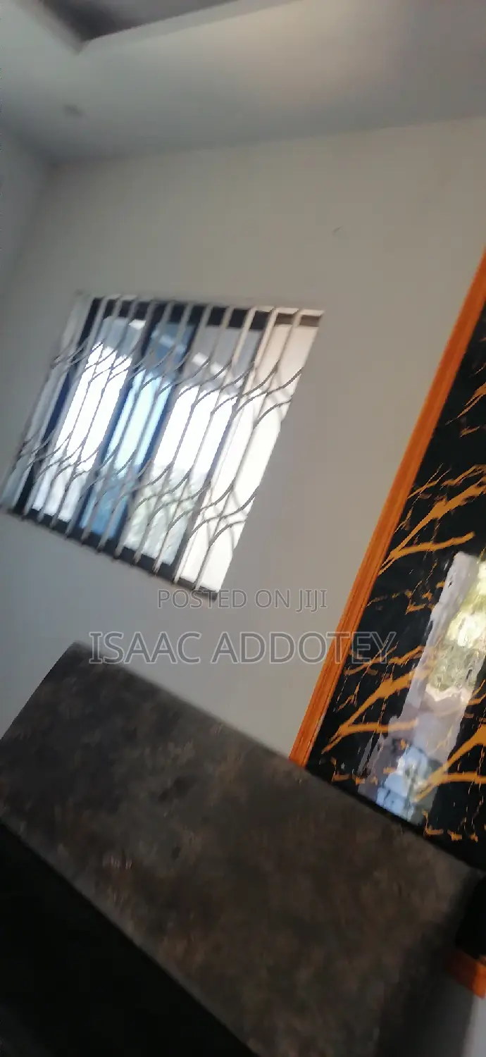 3bdrm Apartment in Lashibi Shallon, Spintex for rent