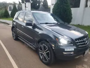 Mercedes-Benz M Class ML 350 AWD 4Matic (3.5L V6 7A) 2006 Gray