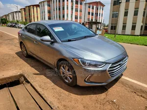 2018 Hyundai Elantra Full Option With Sunroof for Rent