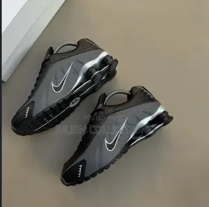 Nike Air Shox Ash Black and Silver