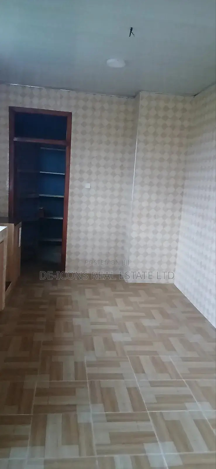 2bdrm Apartment in De-Icons Real Estate, Awutu Senya East Municipal