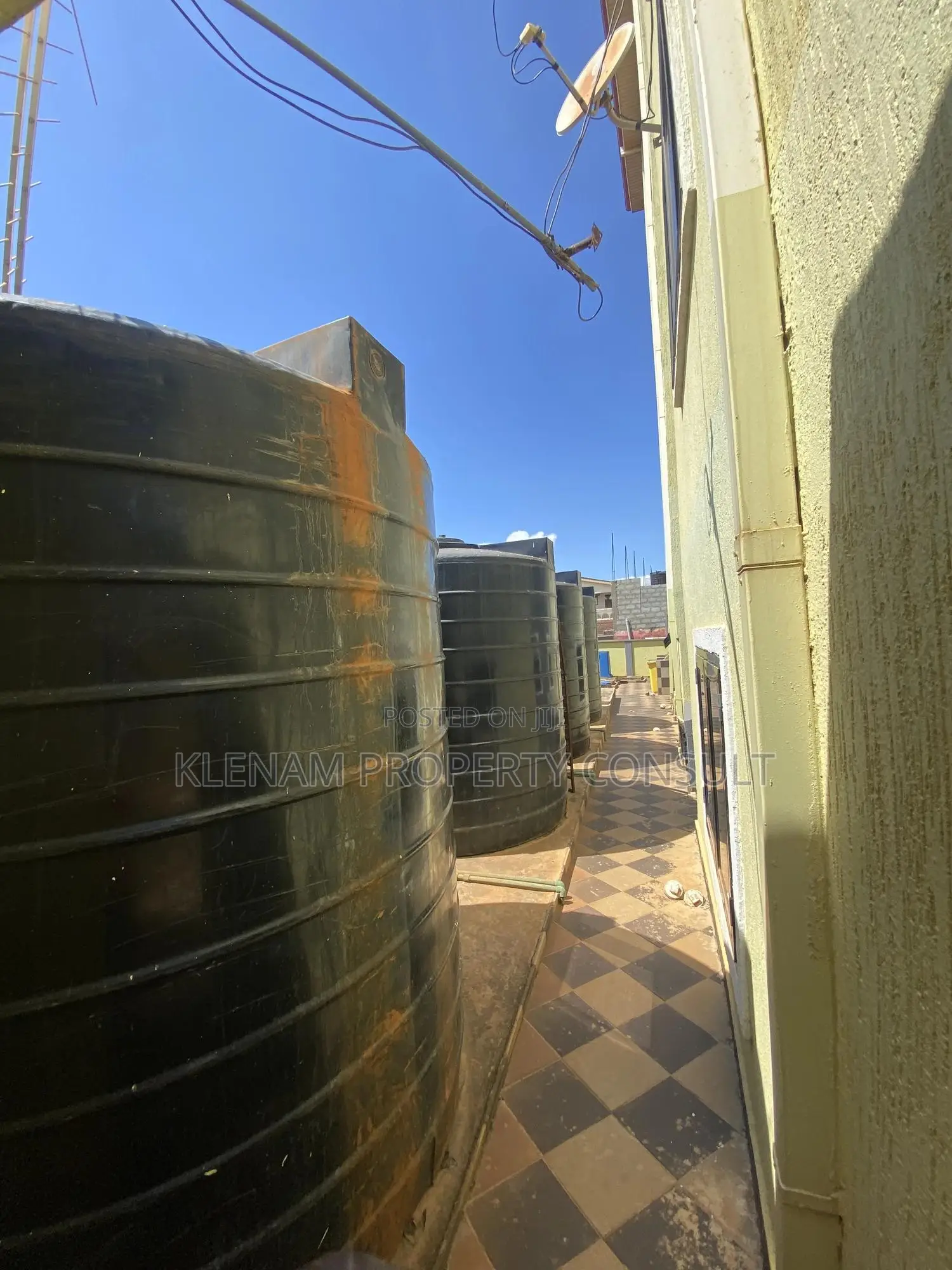 3bdrm Apartment in Zero for rent