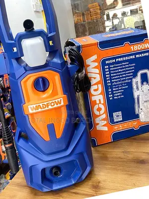 Pressure Washer/ Car Washing Machine 1800wat With Accessories