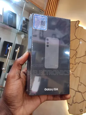 New Samsung Galaxy S24 128 GB Black