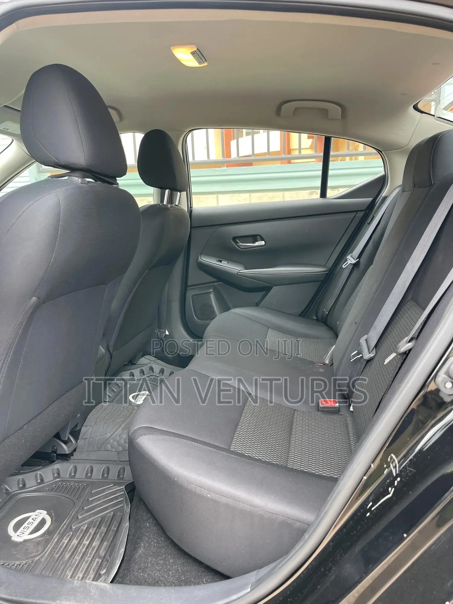 Nissan Sentra 2021 Black