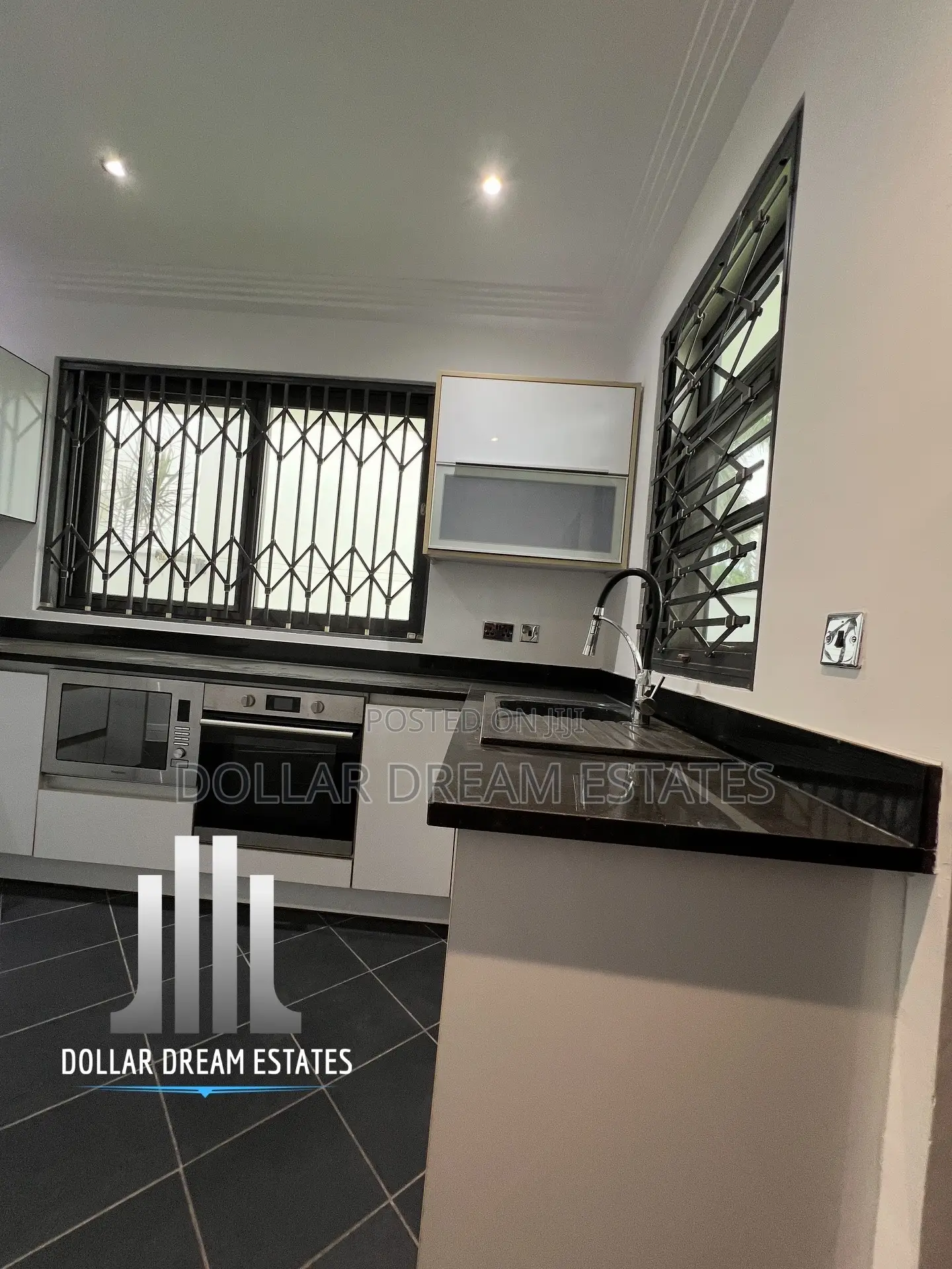 3bdrm House in East Legon for sale
