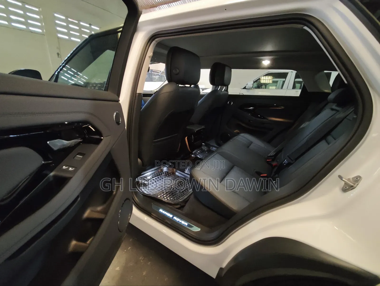 Land Rover Range Rover Evoque 2024 White
