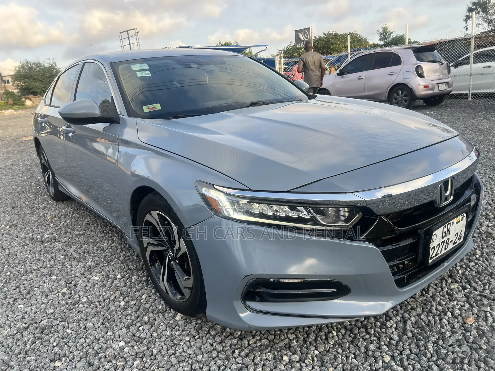 Honda Accord Sport (2.0L 4cyl Turbo 10A) 2019 Blue
