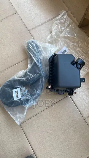 Toyota Corolla Air Cleaner and Outlet