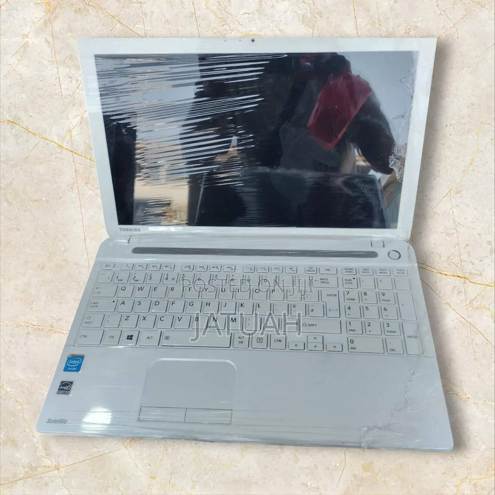 Laptop Toshiba Satellite C55 8GB Intel Core I3 HDD+SSD 500GB