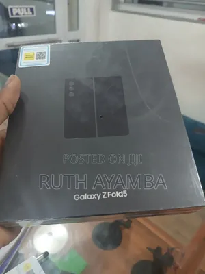 New Samsung Galaxy Z Fold 5 256 GB Blue