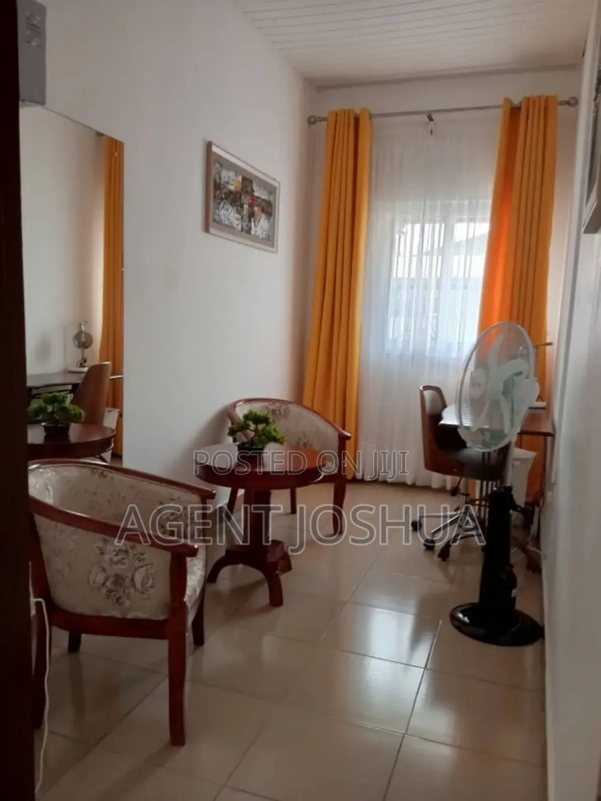 Furnished 1bdrm Townhouse / Terrace in Manet Court Estate for rent