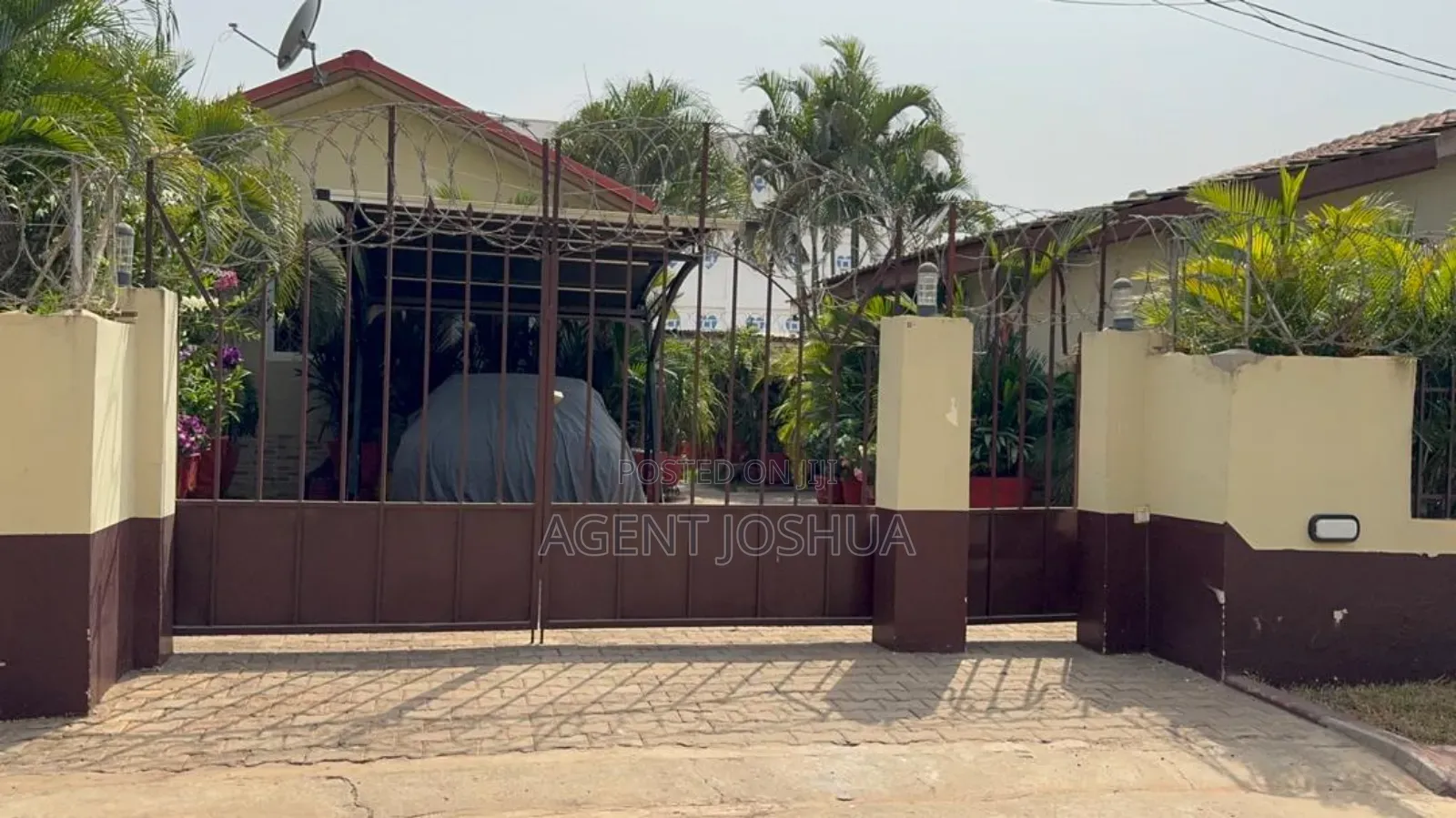 Furnished 1bdrm Townhouse / Terrace in Manet Court Estate for rent