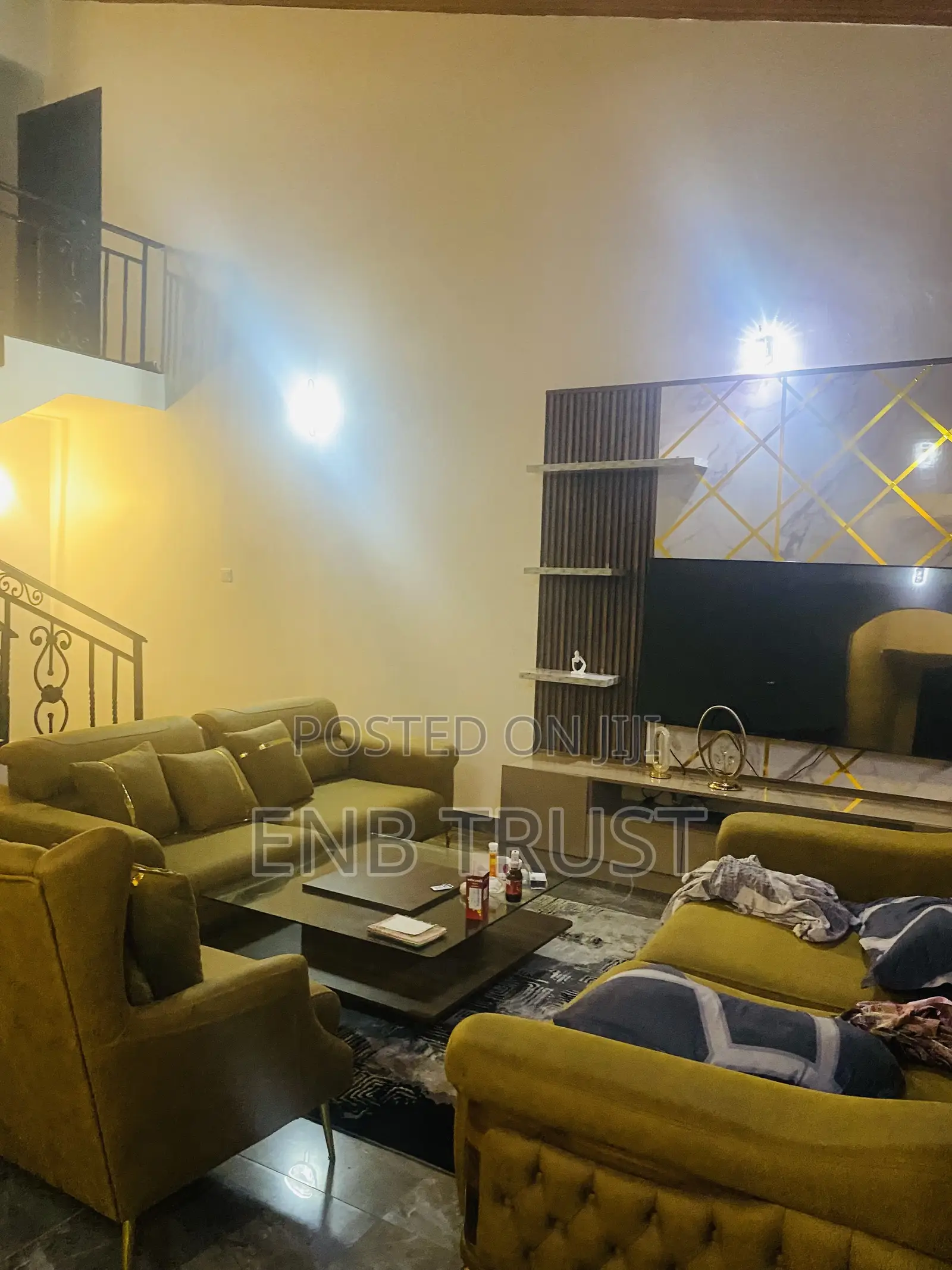 6bdrm Duplex in Cfc Estate for sale