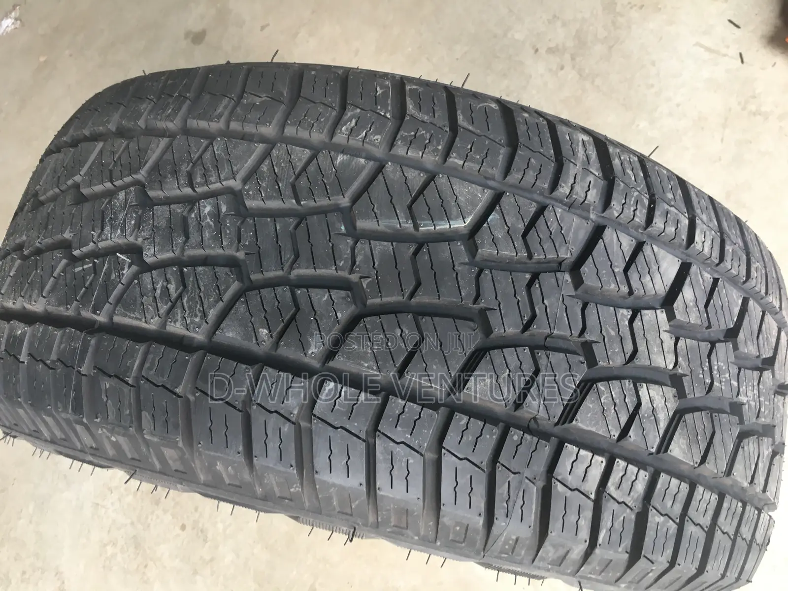 Quality 285/50r20. 116v