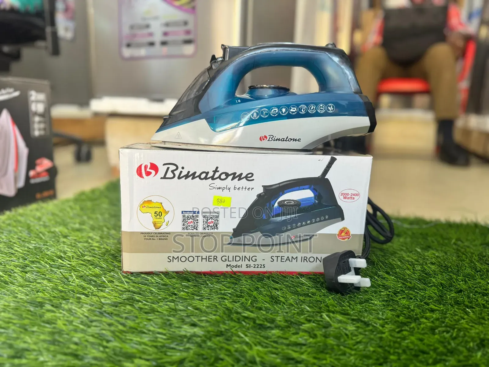 Binatone Smooth Gliding Steam Iron