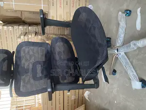 Ergonomic Swivel Office Chair