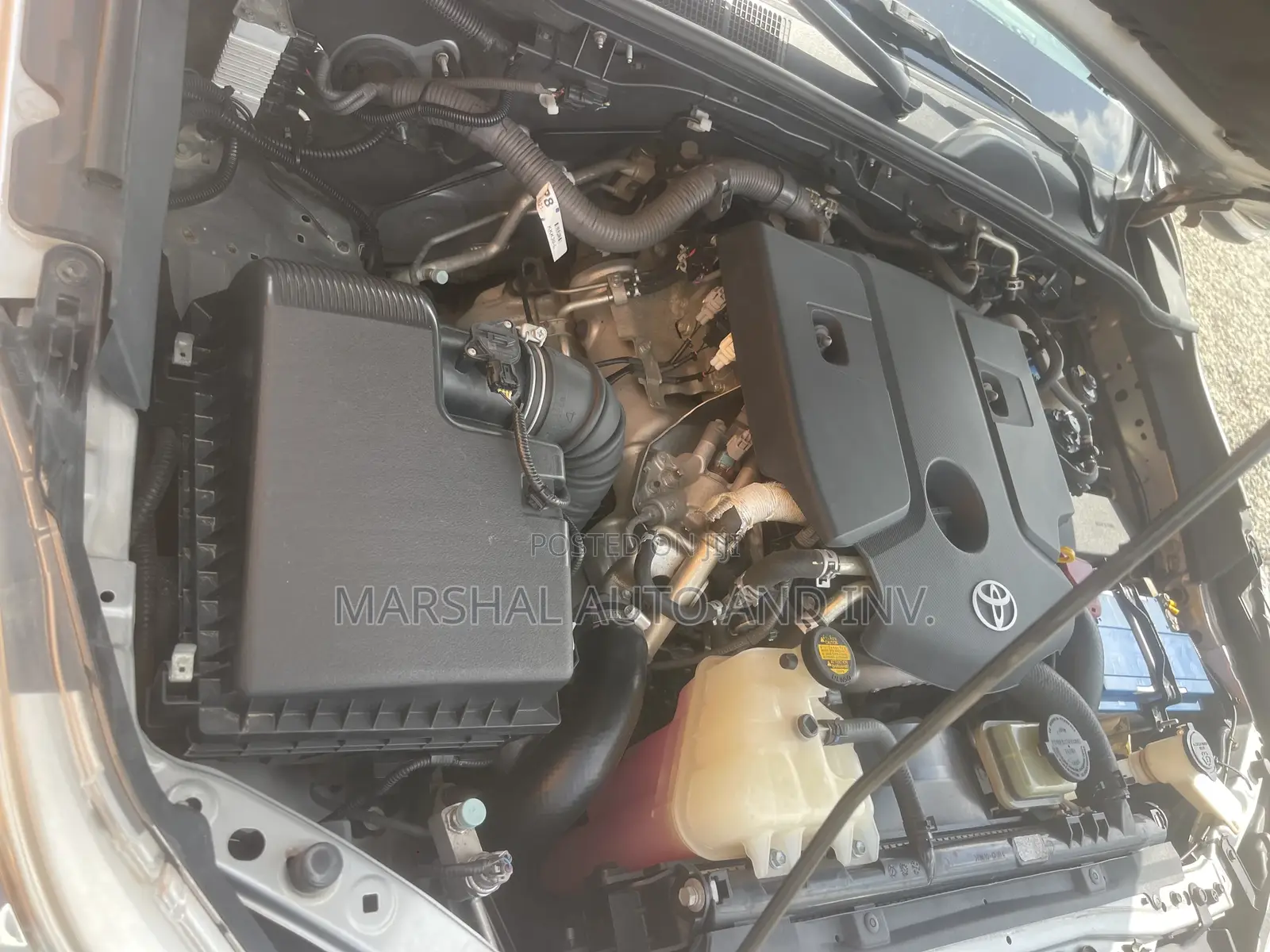 Toyota Hilux SR5+ 4x4 2017 Gray