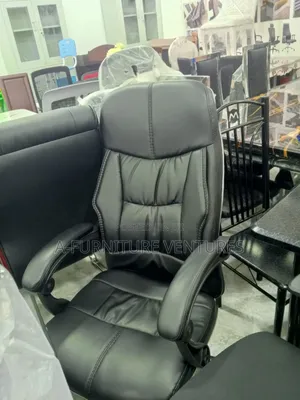 Quality Leather Manager Chair